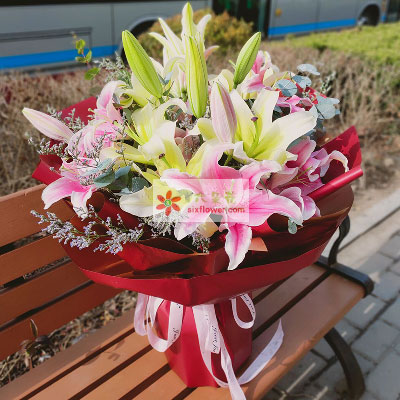 天津8支多头百合，万事如意喜上加喜